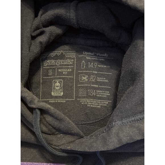 PATAGONIA Mens P-6 Logo Uprisal Hoody Navy Blue Small Regular Fit Long Sleeve - Picture 2 of 7